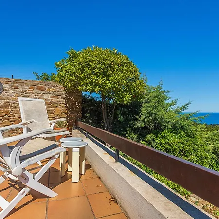 Village Des Fourches By Interhome