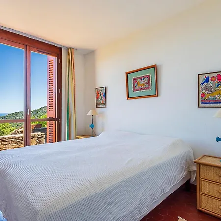 Village Des Fourches By Interhome *